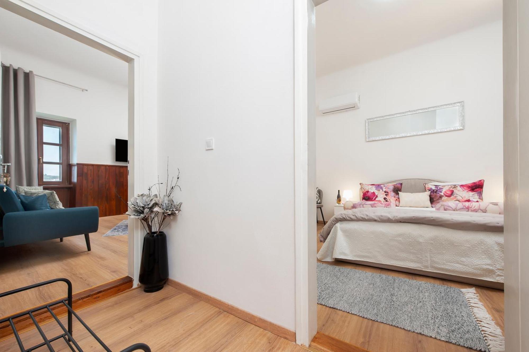 רוביני Apartment Rubi מראה חיצוני תמונה